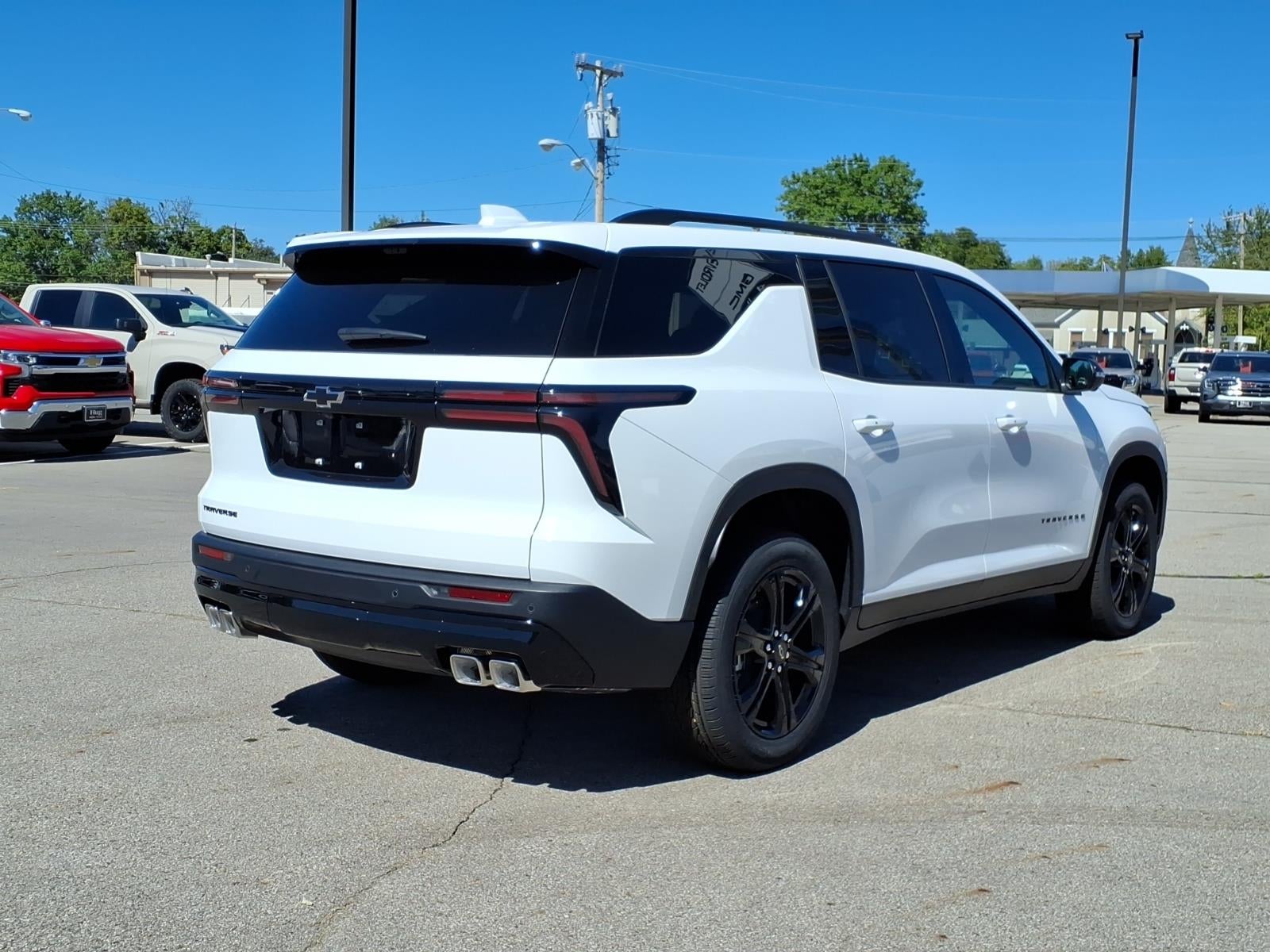 2027 Chevrolet Traverse LT